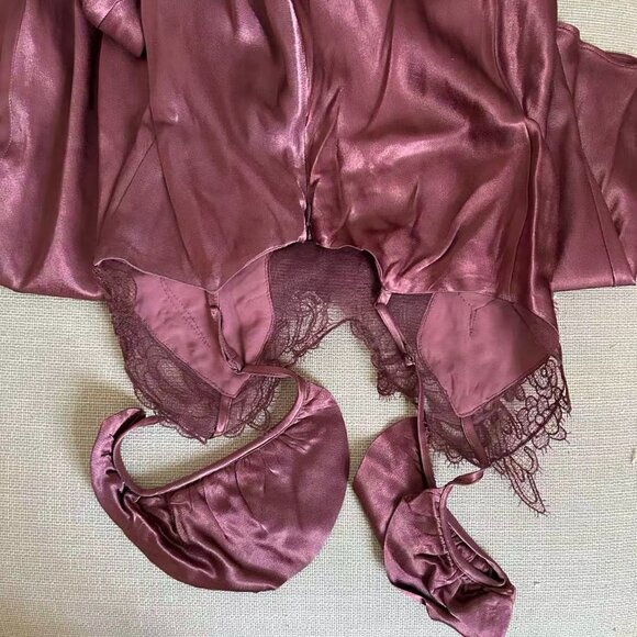 Bardot Ivy Lace Detail Maxi Dress Small Plum Satin Party Cocktail - Picture 6 of 7